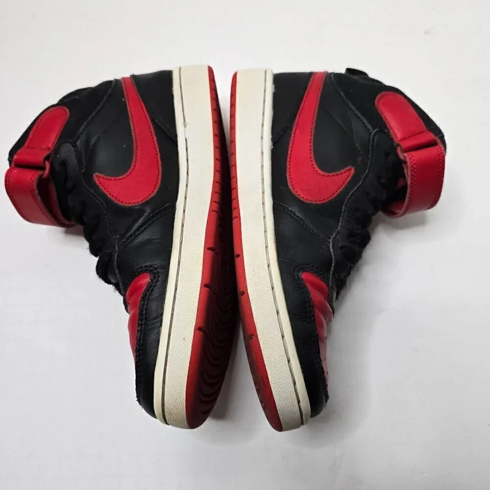 Nike Court Borough Mid 2 Bred Red Black size 5.5 Youth